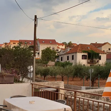 With Wifi Sutivan, Brac - 17825